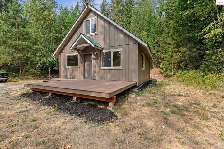 Property Photo:  185 Carr Creek Rd  ID 83864 