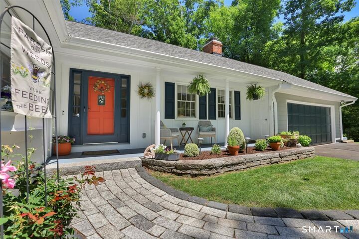 Property Photo:  195 Tall Timbers Road  CT 06033 