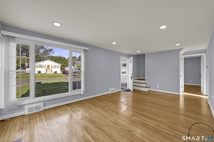 Property Photo: 114 Randal Avenue CT 06110