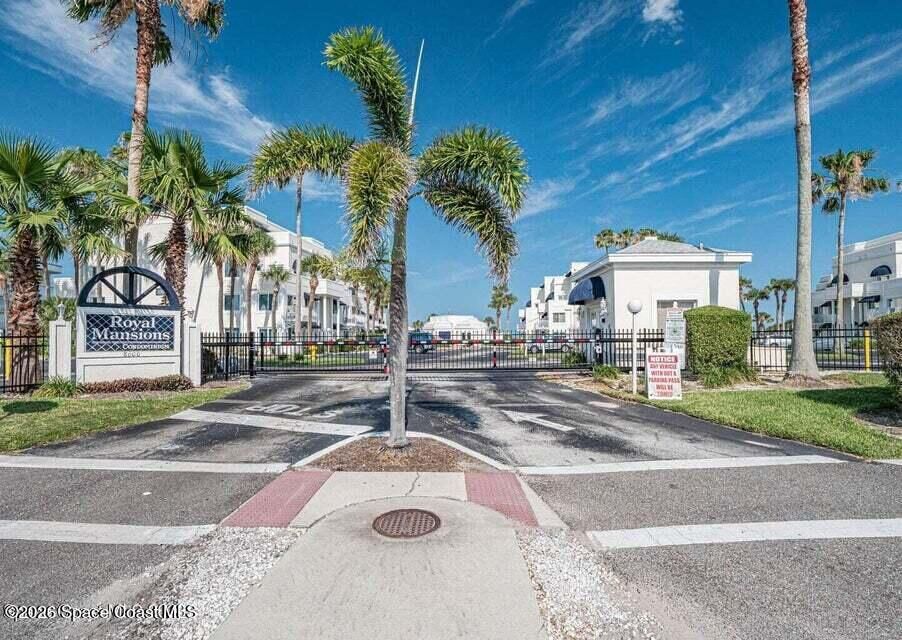 Property Photo: 8600 Ridgewood Avenue FL 32920