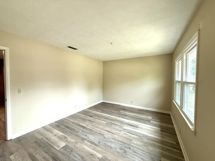 Property Photo:  2309 Kristie Lea Dr  AL 36303 