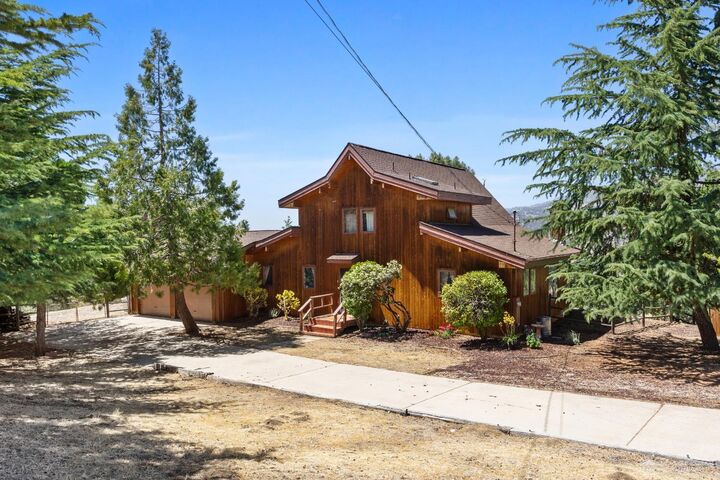 Property Photo: 22481 Saddleback Drive CA 93561