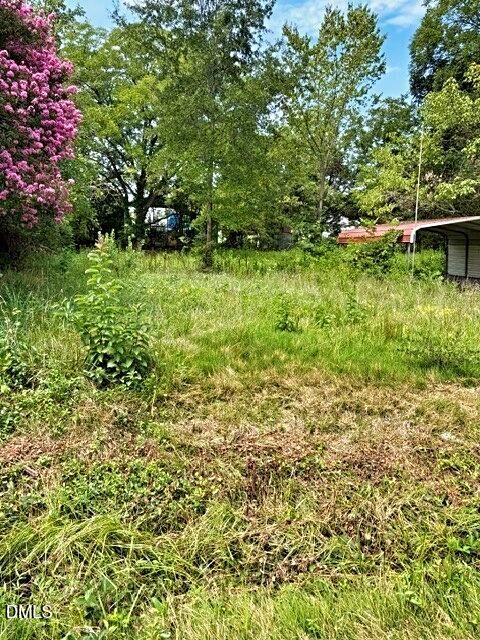 Property Photo:  323 Pemberton Street  NC 27379 