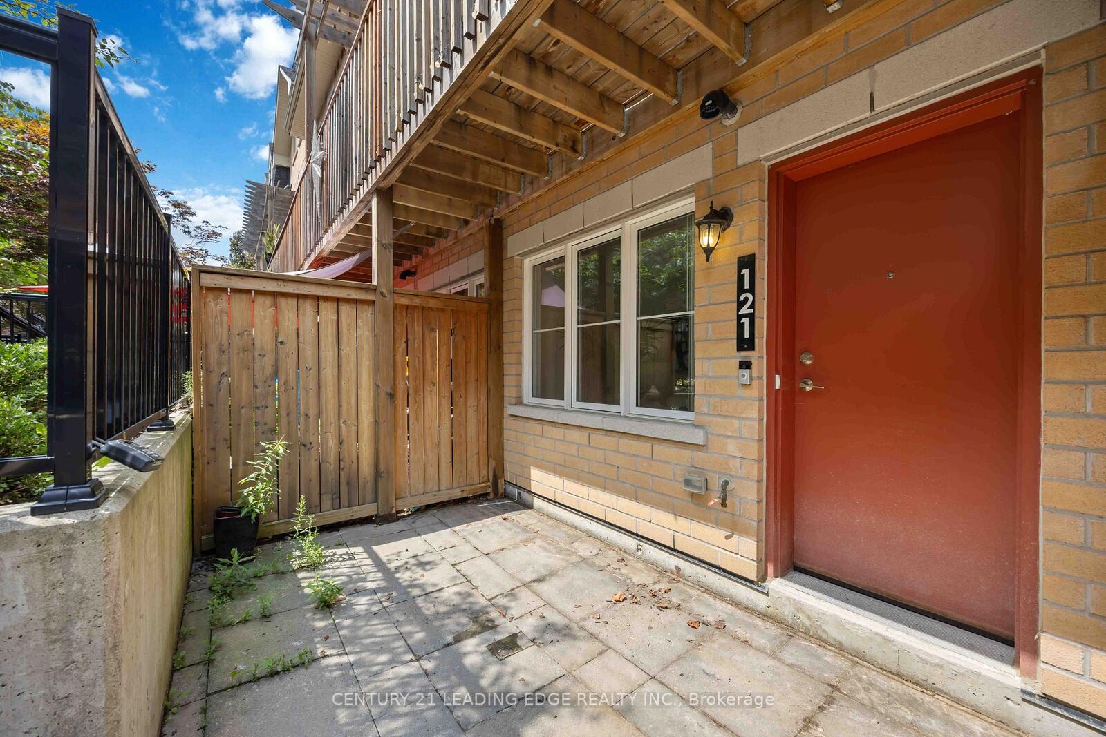 Property Photo: 380 Hopewell Avenue 121 ON M6E 2S2
