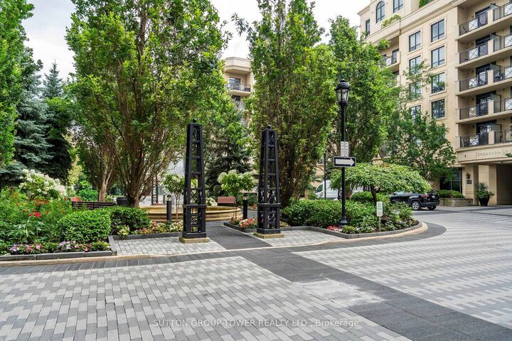 660 Sheppard Avenue E 505B — photo 1
