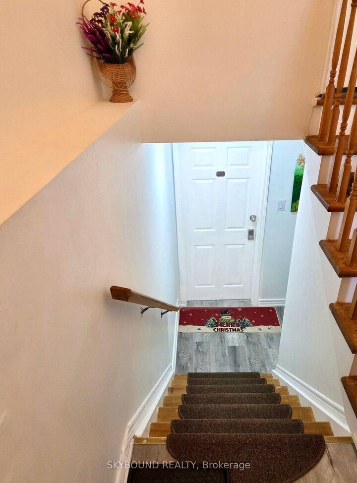 Property Photo: 2586 Foxmeadow Road N Apartment 1, Room 1 And 2 ON K9L 1X2