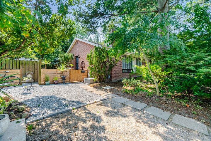 3 Shadwell Place — photo 1