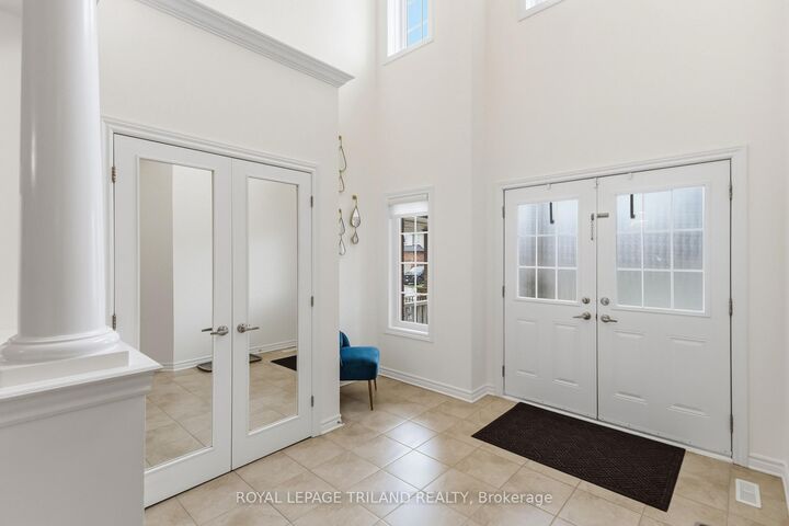 Property Photo: 860 Kettleridge Street ON N6H 0E7