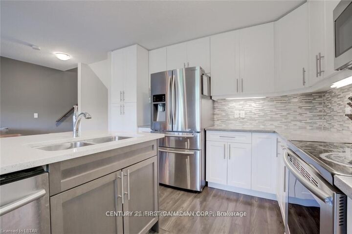 Property Photo: 1010 Fanshawe Park Road E 117 ON N5X 0K9