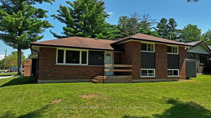 Property Photo: 29 Lee Avenue ON L0M 1B0