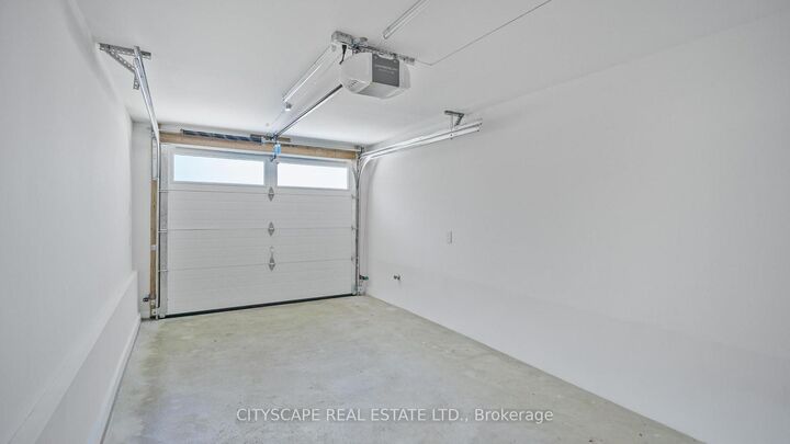 Property Photo:  39 Kenworthy Avenue  ON M1L 3B1 