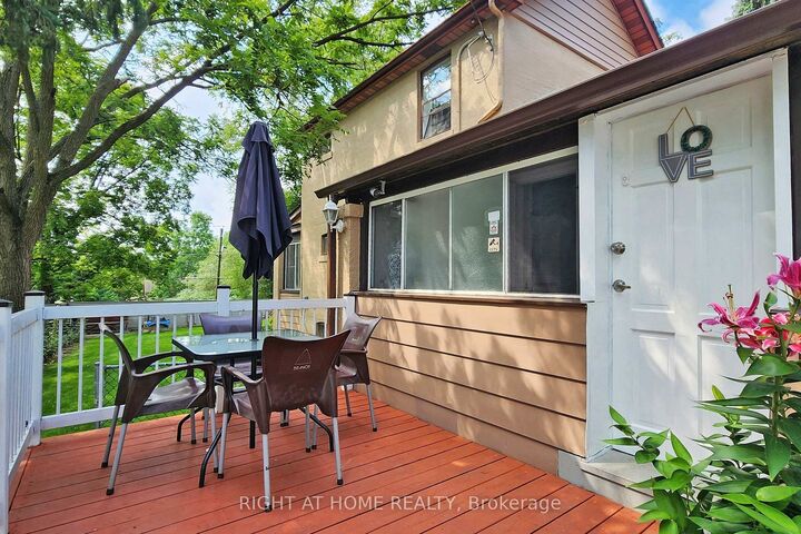 Property Photo: 1 Edgebrook Drive ON M9V 1E1