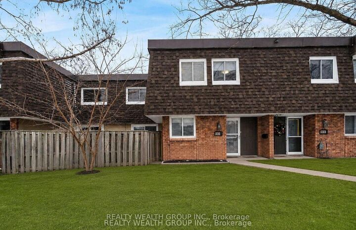 Property Photo:  521 Timber Lane 39  ON L7L 4B1 
