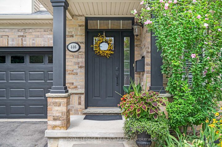 Property Photo:  446 South Leaksdale Circle  ON N6M 1K4 