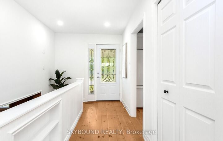 Property Photo: 9 Delerin Crescent ON N0B 1T0