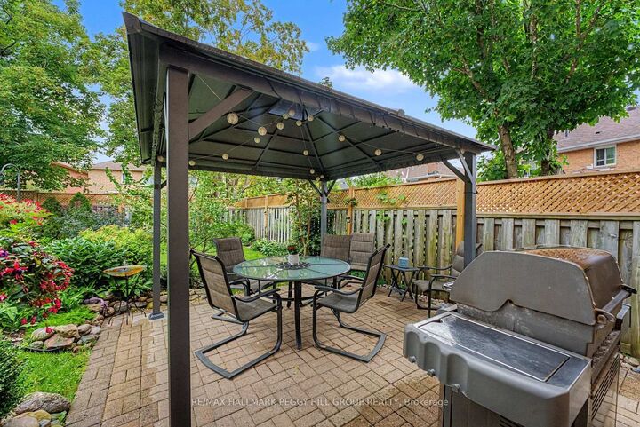 Property Photo:  5 Barwick Drive  ON L4N 6Z7 