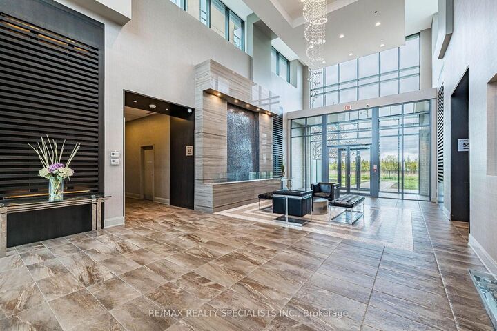 Property Photo: 45 Yorkland Boulevard 805 ON L6P 4B4