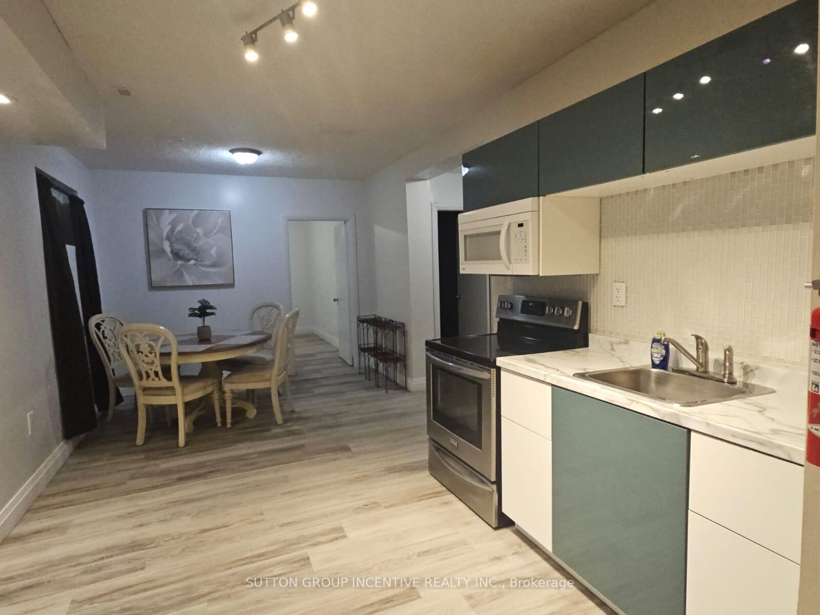 Property Photo: 2091 25th Side Road Unit 2 ON L9S 1Z4
