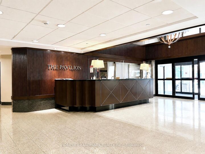 Property Photo: 10 Kenneth Avenue Ph 05 ON M2N 6K6
