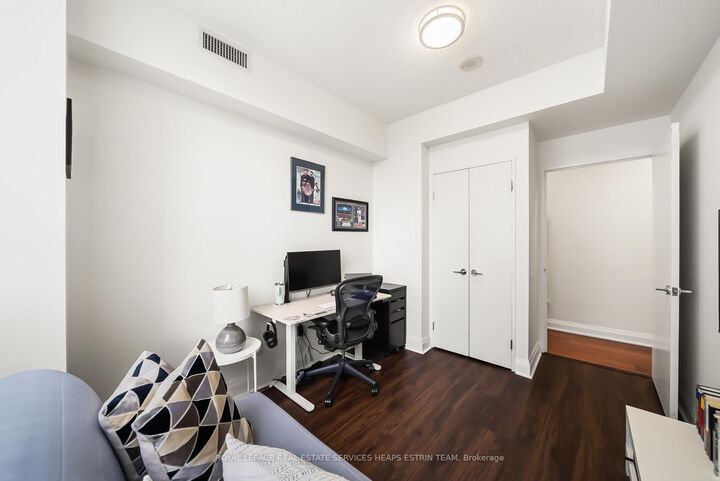 Property Photo: 83 Redpath Avenue 704 ON M4S 0A2