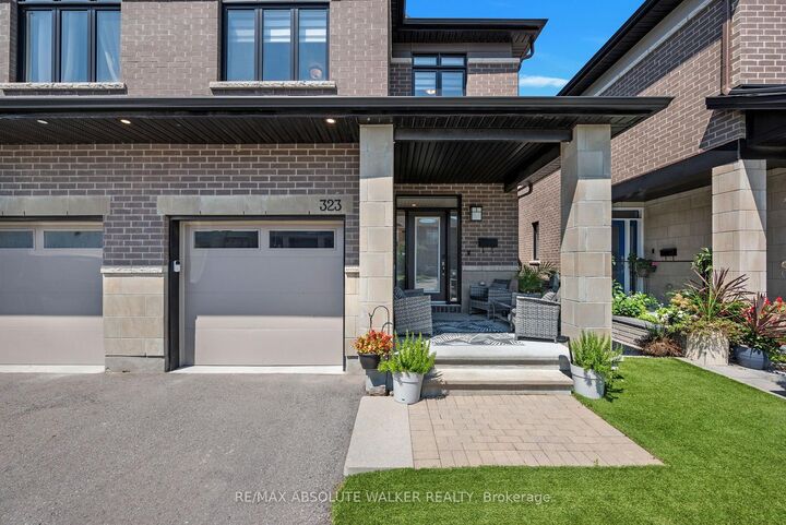 Property Photo: 323 Lysander Place ON K1K 3X8
