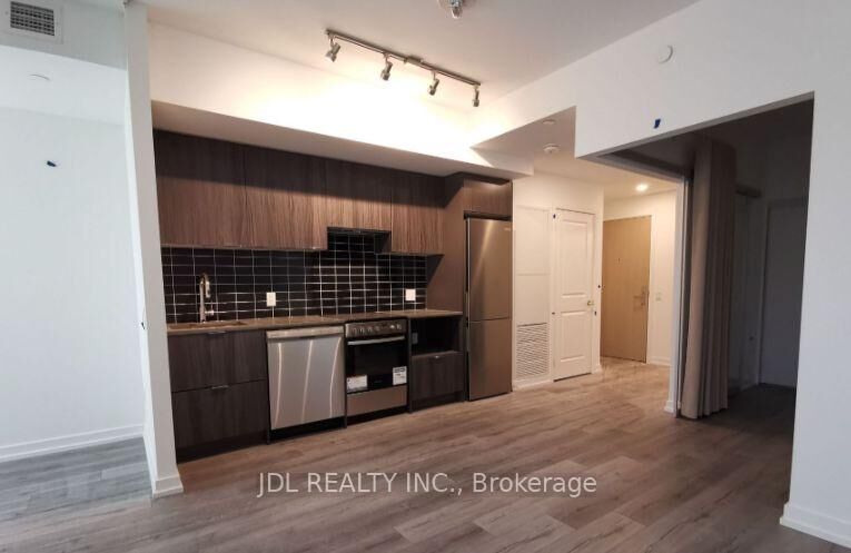 Photo de la propriété: 395 Bloor Street E 5101 ON M4W 0B4