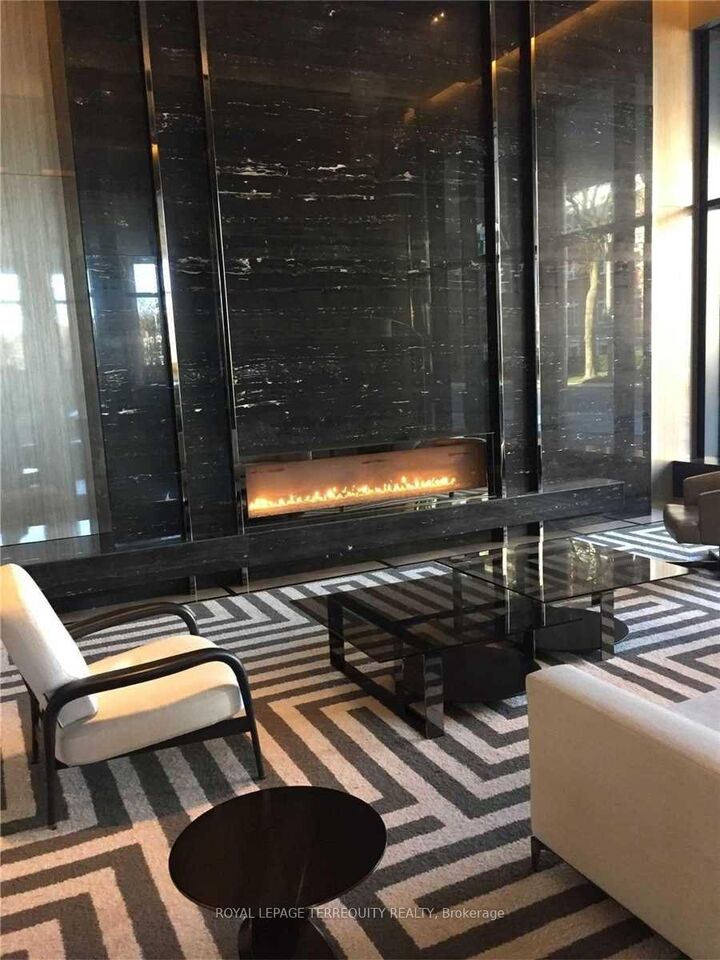 Property Photo:  98 Lillian Street 2419  ON M4S 0A5 