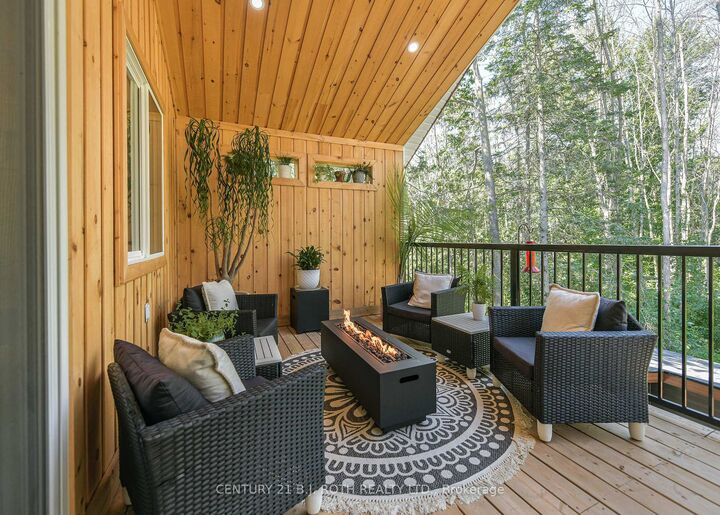 Property Photo: 3332 Quetton Street ON L0K 2B0