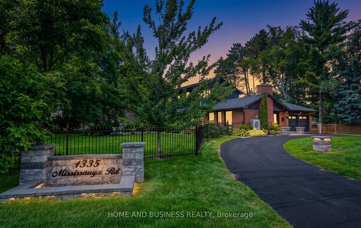 Property Photo:  1335 Mississauga Road  ON L5H 2J3 