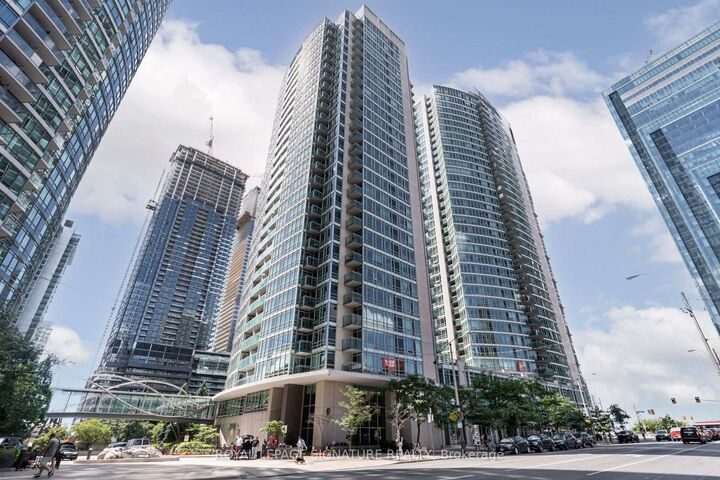 Property Photo: 381 Front Street W 2101 ON M5V 3R8