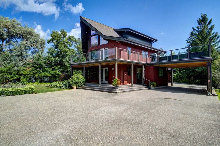 Property Photo: 141 Jozo Weider Boulevard ON L9Y 0P7