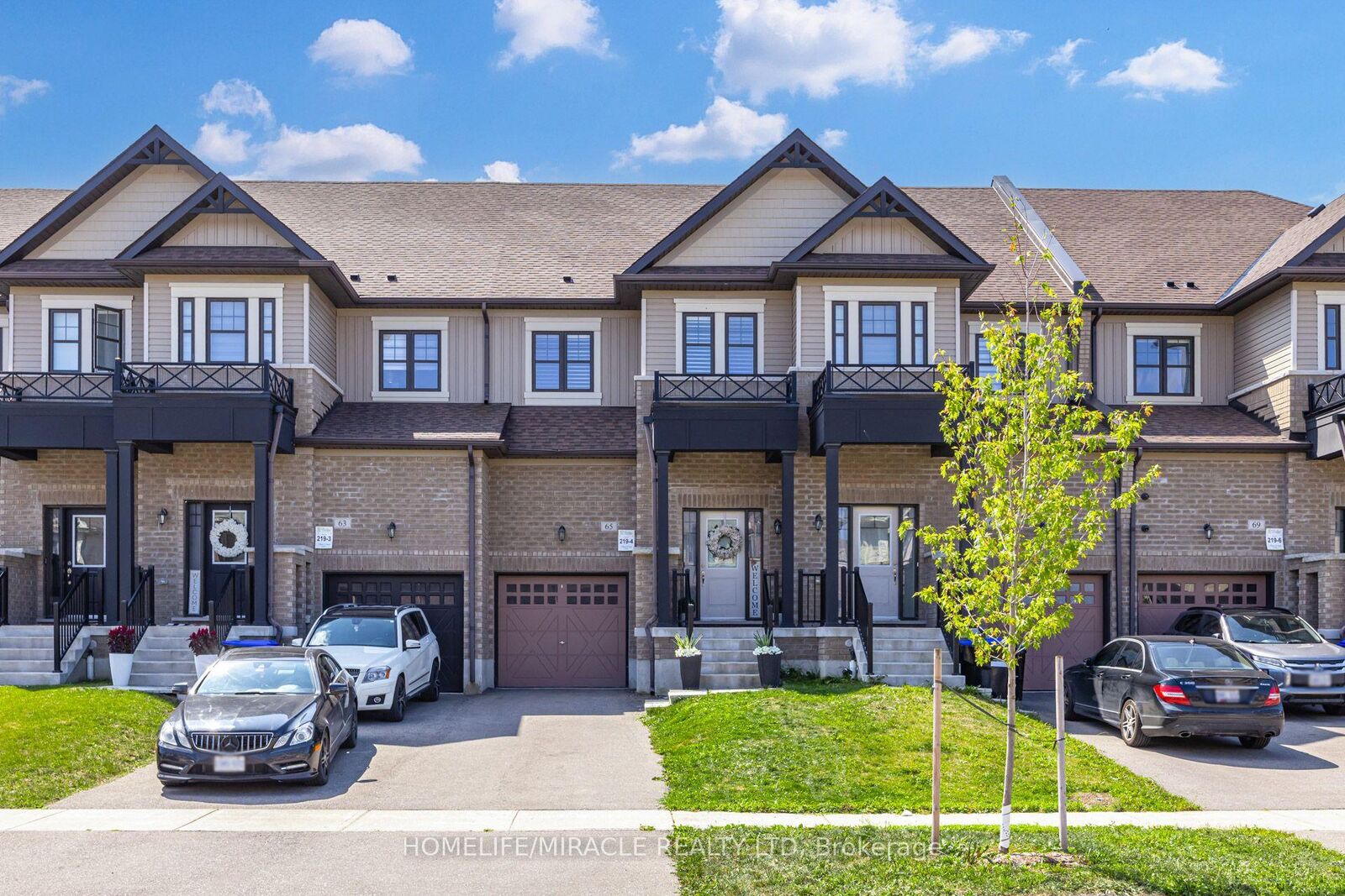 Property Photo: 65 Lorne Thomas Place ON L9R 0V8