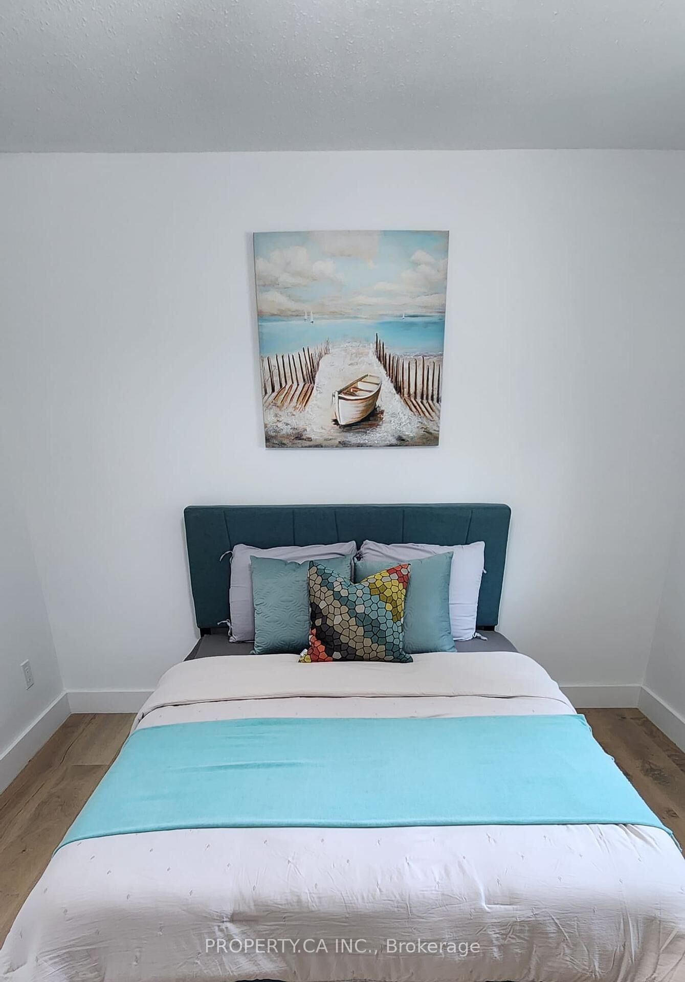 Property Photo: 39 Lake Avenue ON L0K 1B0