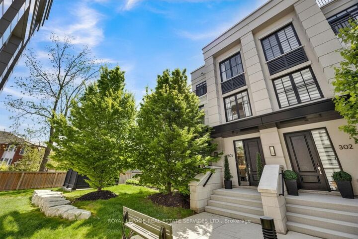 Property Photo: 1195 Gooseberry Lane 301 ON L5G 0B7