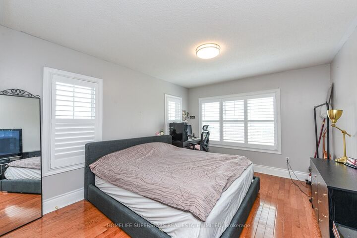 Property Photo: 36 Lucky Lane ON L6R 3M3