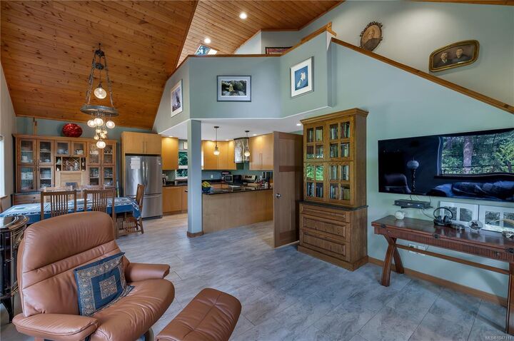 Property Photo: 799 Smiths Rd BC V0P 1N0