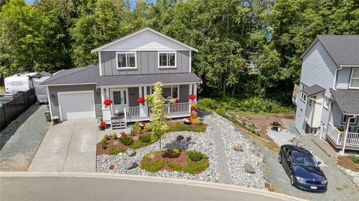 Property Photo:  2052 Ernest Lane  BC V9L 5R4 