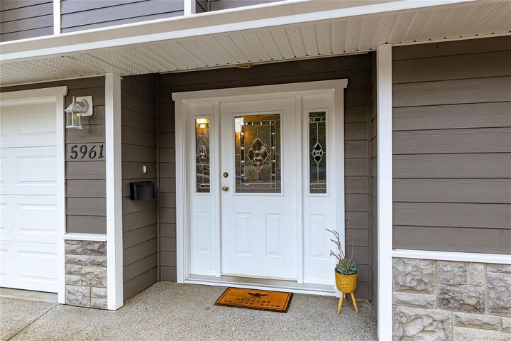 Property Photo: 5961 Cornerstone Pl BC V9L 0A1