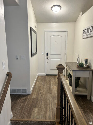 Property Photo: 2117 N 220 W UT 84074