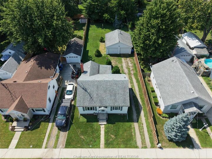 Property Photo: 225 University Avenue ON N8A 4A1