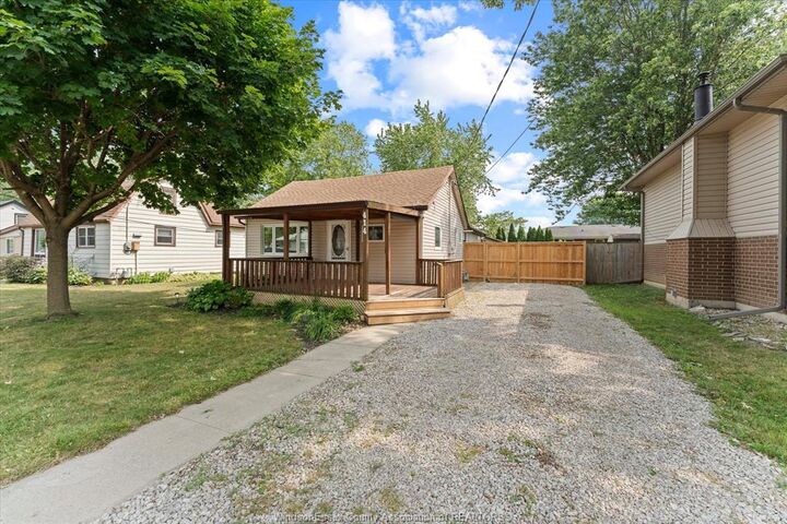Property Photo: 414 St Louis ON N0R 1A0
