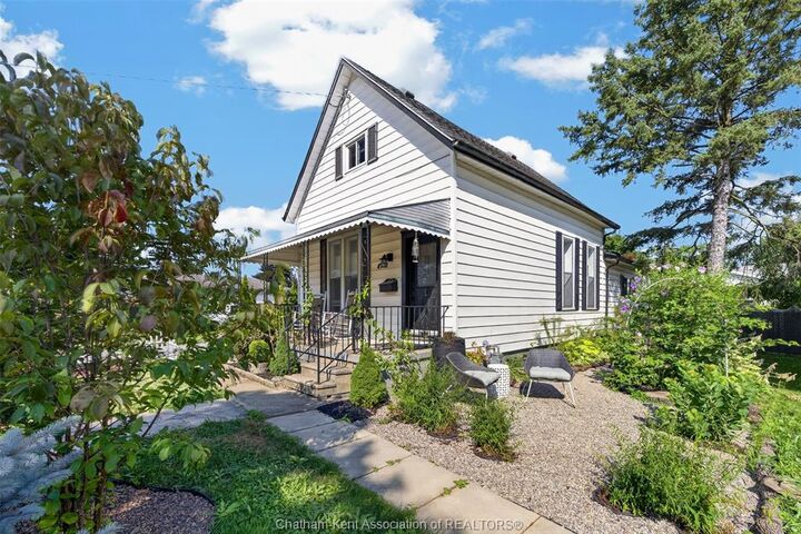Property Photo: 45 Oxley Drive ON N7L 2K7