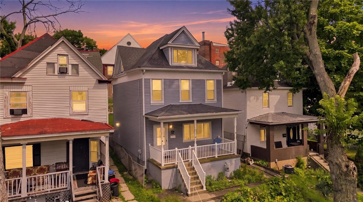 Property Photo:  1517 Methyl St  PA 15216 