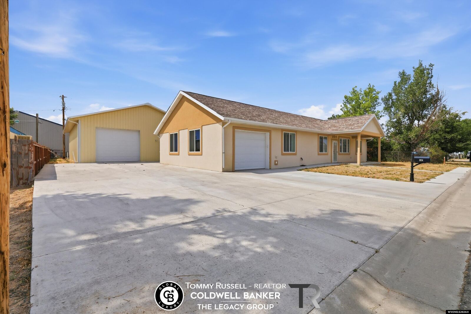 Property Photo:  324 S 5th Avenue  WY 82604 