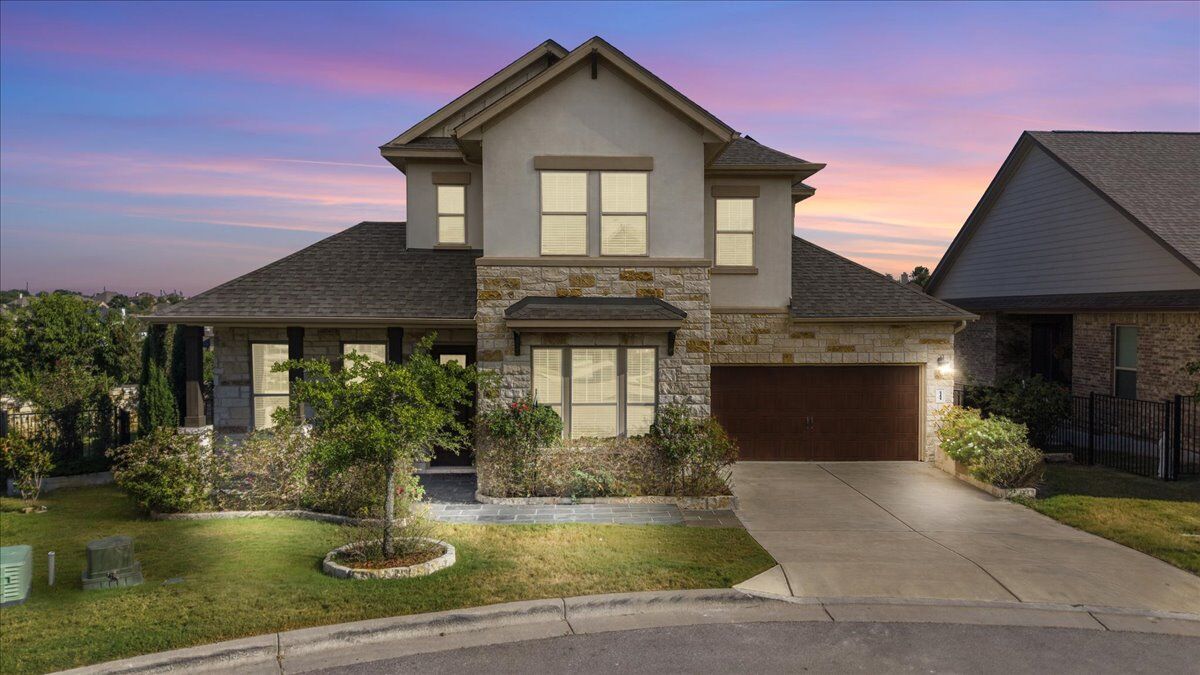 Property Photo: 266 Village Oak Drive TX 78737