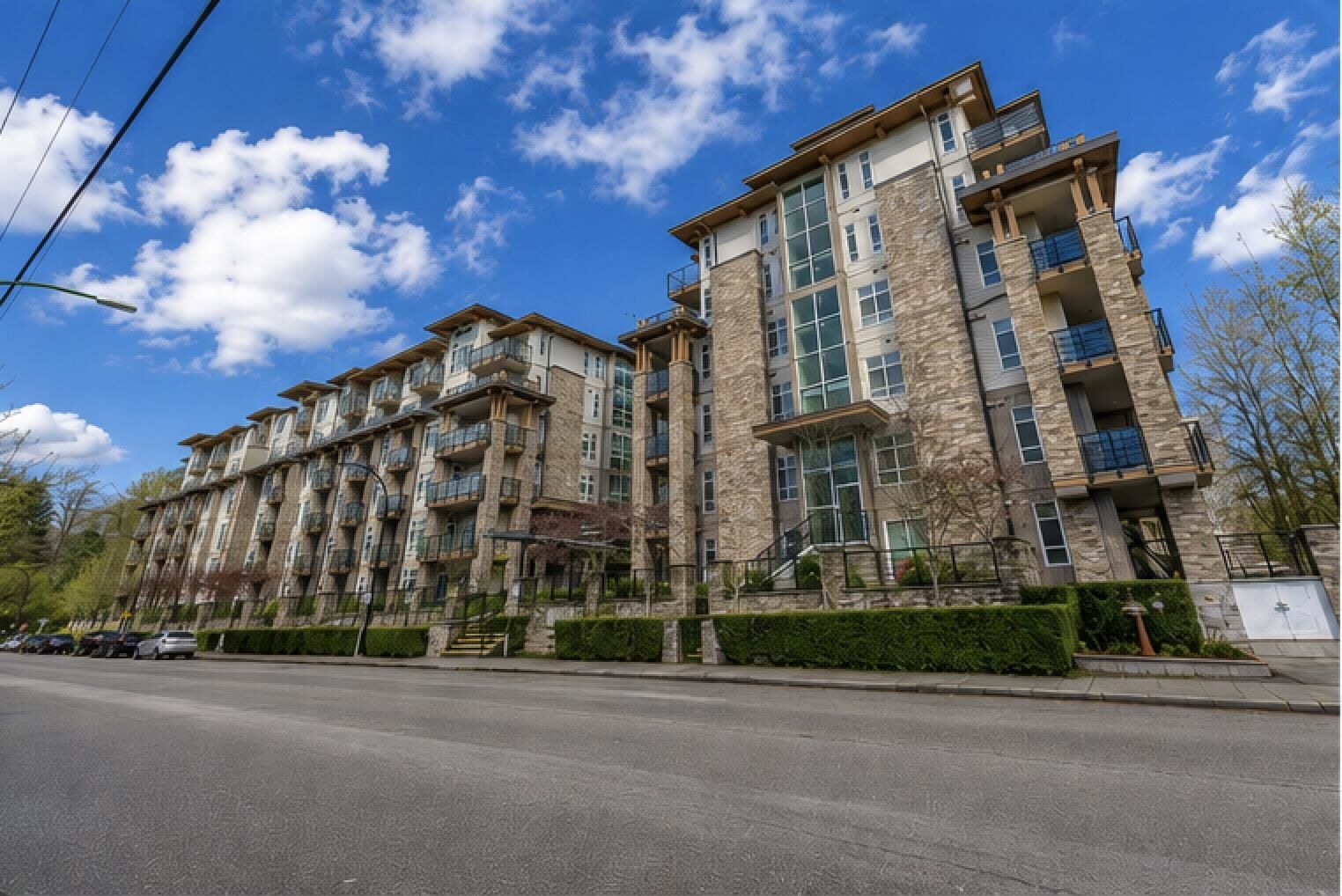 Property Photo:  2465 Wilson Avenue 611  BC V3C 0E6 