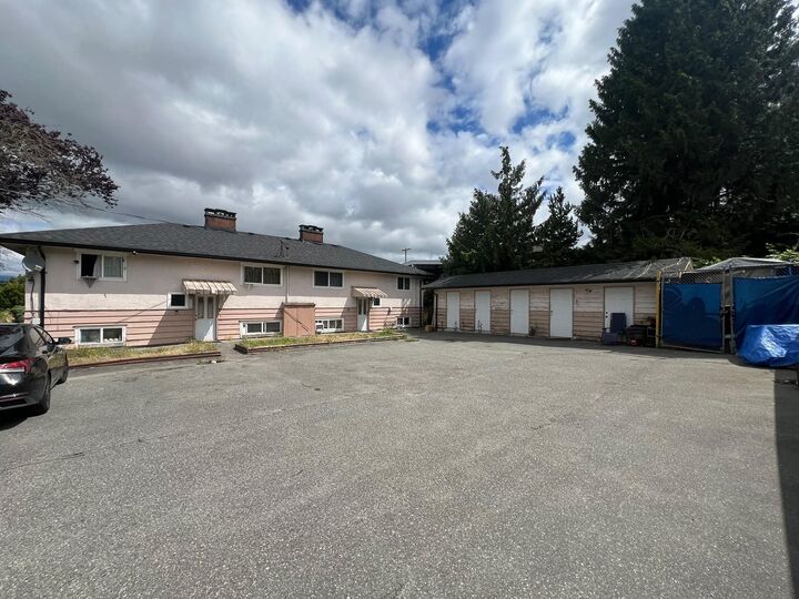 Property Photo:  11606 97 Avenue 11604  BC V3V 2B8 