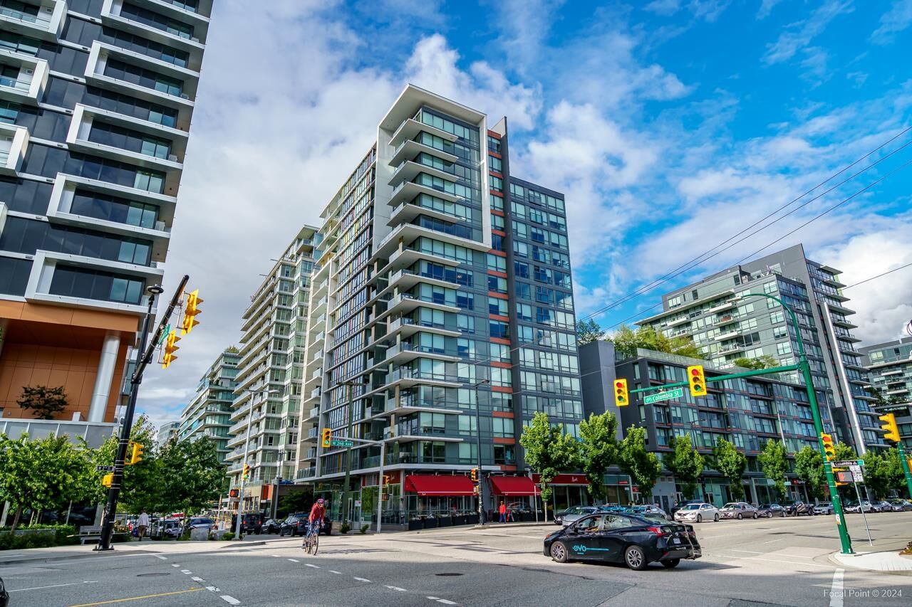 Property Photo: 1788 Columbia Street 1008 BC V5Y 0L7
