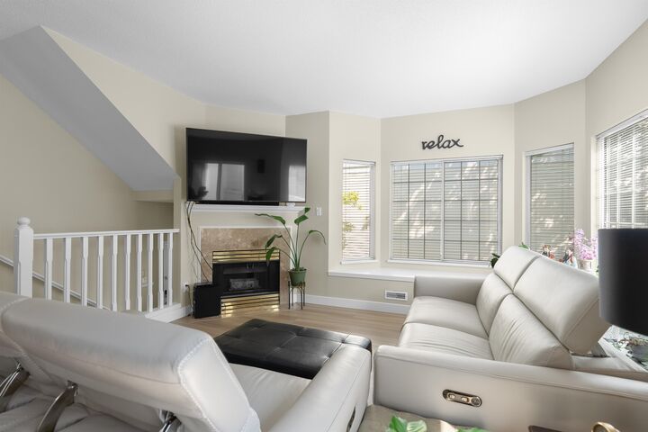 Property Photo: 12500 McNeely Drive 42 BC V6V 2S4