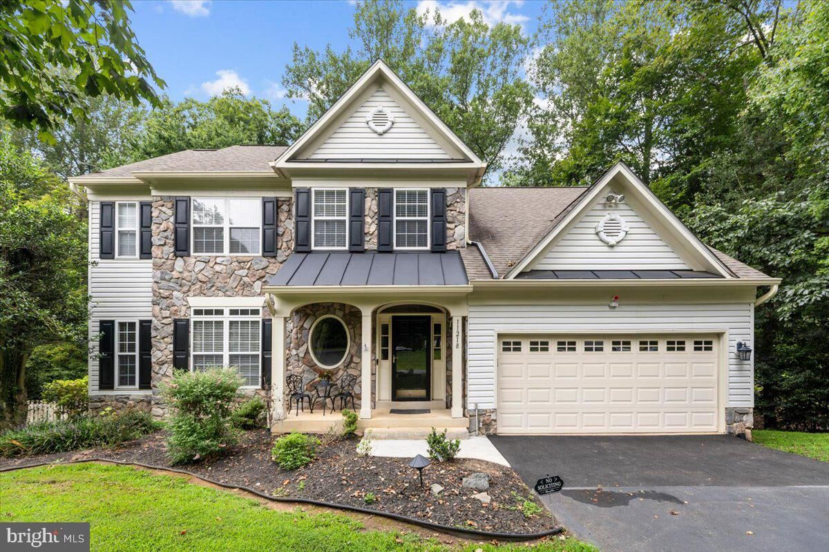 Property Photo: 11218 Stonebrook Drive VA 20112